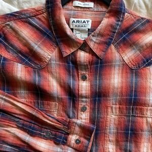 Ariat Women's L Real Billie Rae LS Button Up Shirt Plaid Red Orange Blue Relaxed